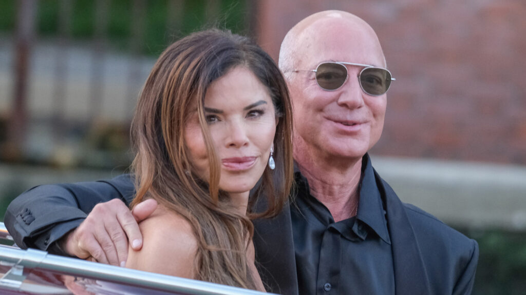 Celebs Who Clearly Don't Like Lauren Sanchez And Jeff Bezos