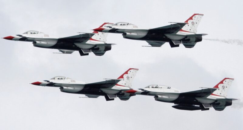 Chicago Air & Water Show 2025 includes U.S. Air Force Thunderbirds, Golden Knights at North Avenue Beach near Lincoln Park
