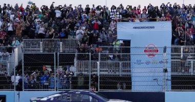 Chicago NASCAR race will be 'full-contact affair': Parker Kligerman