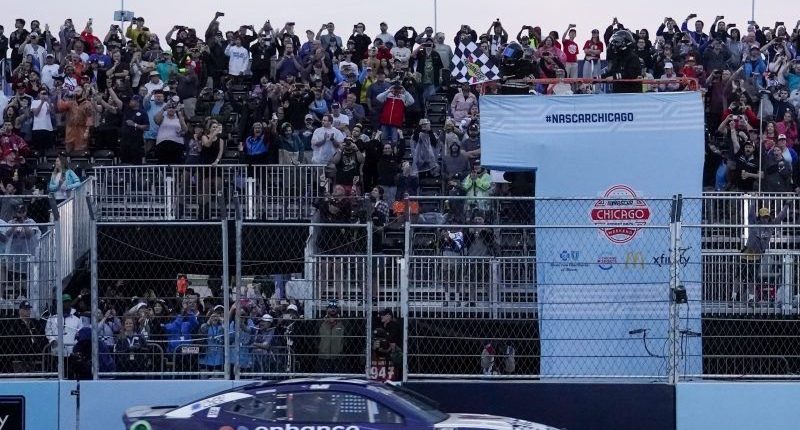 Chicago NASCAR race will be 'full-contact affair': Parker Kligerman