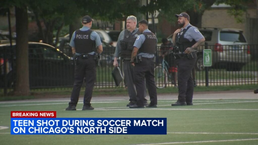 Chicago shooting: 17-year-old boy shot near North Side children's soccer match on West Granville Avenue, police and witnesses say