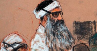 Court tosses 9/11 mastermind Khalid Sheikh Mohammed plea deal