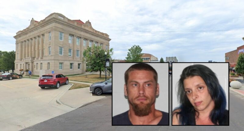 Dad, mom on meth abandon son at courthouse, cops say
