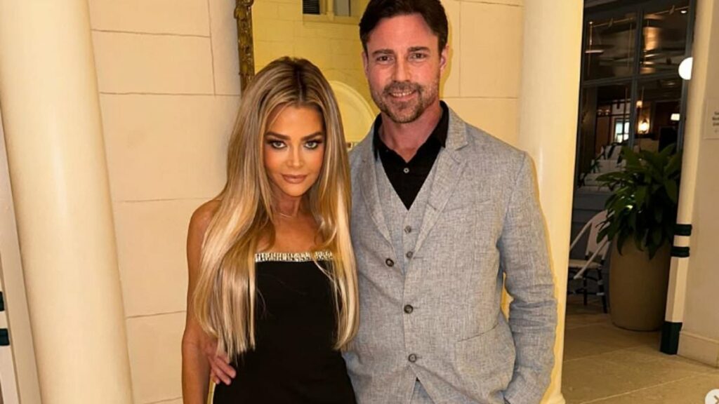 Denise Richards' estranged husband reveals how she got her black eye