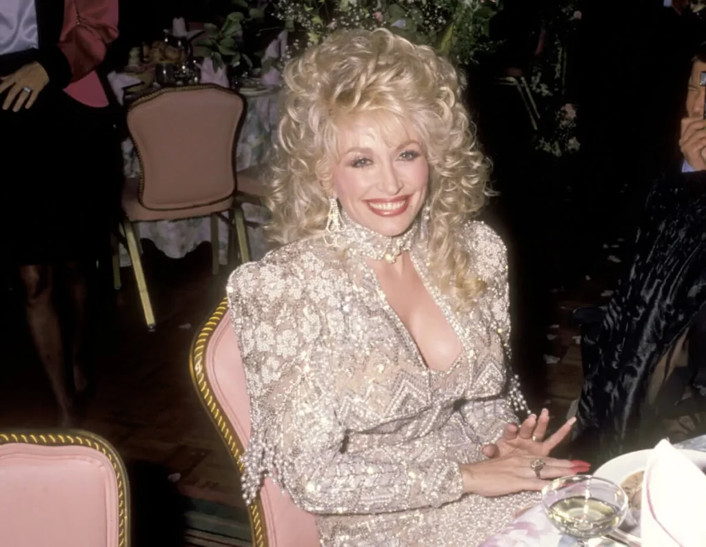 Dolly Parton Played the Version of Herself Who Never Left Her Hometown in 1 Movie