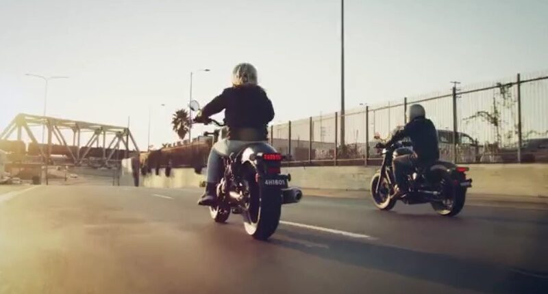 Driving safely around motorcycles: Guide