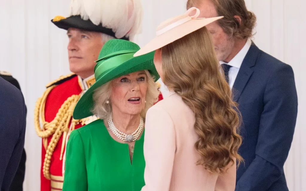 Expert Reveals Reason Queen Camilla and Kate Wore Such Interesting Colors to Welcome French President Emmanuel Macron and His Wife, Brigitte