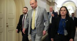 FBI deputy director back at work after reports he threatened to quit