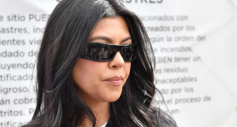 Fans Think Kourtney Kardashian Skipped Jeff Bezos' Wedding Because of Pregnancy