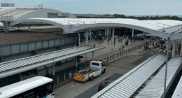 Flights briefly delayed at UK airports following 'technical issue'