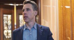 Hawley introduces bill to provide $600 tariff rebates to adults and children
