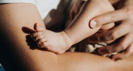 Healthy babies born from DNA of three people to prevent inherited diseases