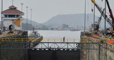 Hong Kong's CK Hutchison seeks Chinese investor to join Panama Ports deal