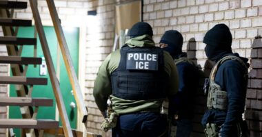 Immigration agents demand tenant information from landlords, stirring questions and confusion