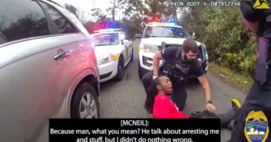 JSO traffic stop footage appears to show police cars with headlights off