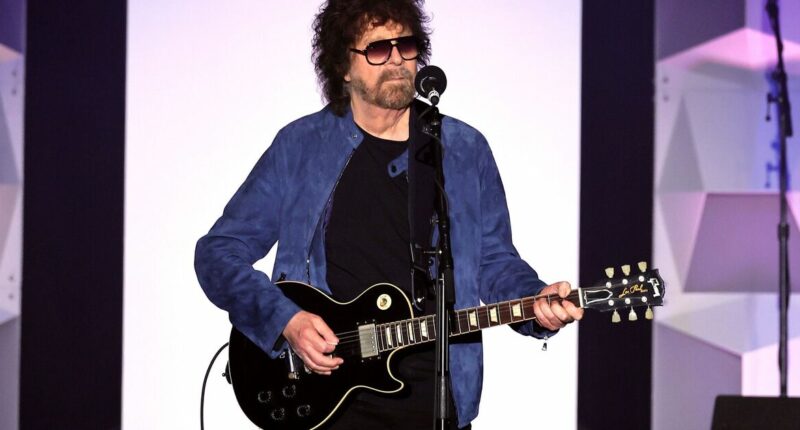 Jeff Lynne makes huge announcement after cancelling ELO gig last minute over illness