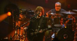 Jeff Lynne's ELO concert cancelled last minute as fans concerned over star's health