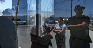 Judge orders Trump administration to halt indiscriminate immigration stops, arrests in California