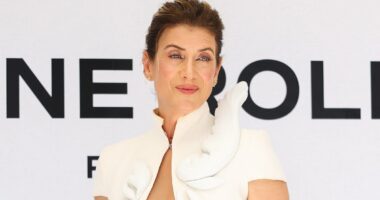Kate Walsh, 57, goes commando at Paris Fashion Week