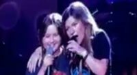 Kelly Clarkson's daughter melts hearts with surprise duet in Vegas