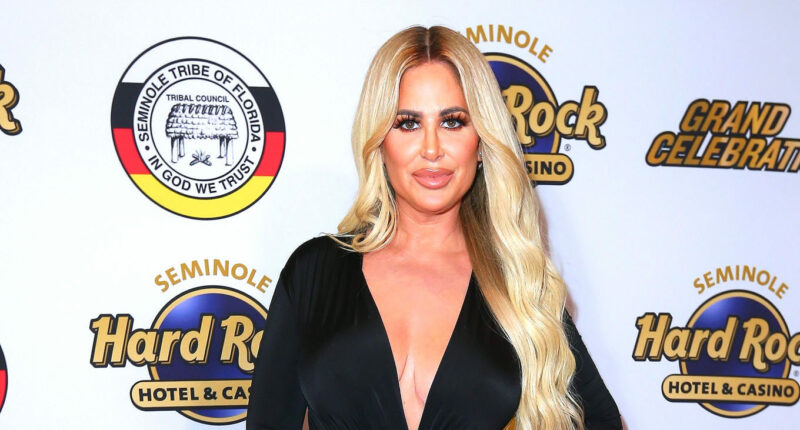 Kim Zolciak Reunites With Parents After Years-Long Feud, Hints at Possible RHOA Return