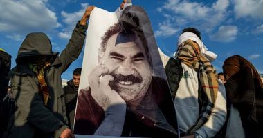 Kurdish fighters in northern Iraq to hand over weapons in first step toward disarmament