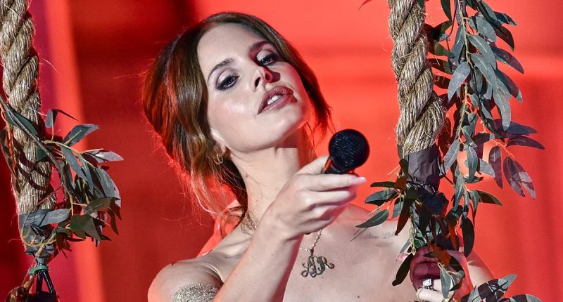 Lana Del Rey brings out Addison Rae for Wembley show