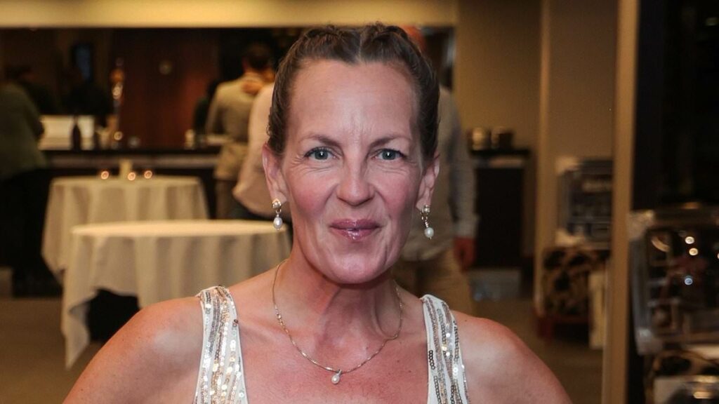 Lorraine Stanley displays five-stone weight loss in sequin tulle gown