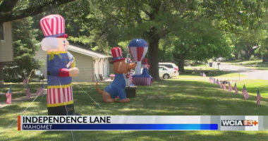 Mahomet neighborhood continues 'Independence Lane' tradition