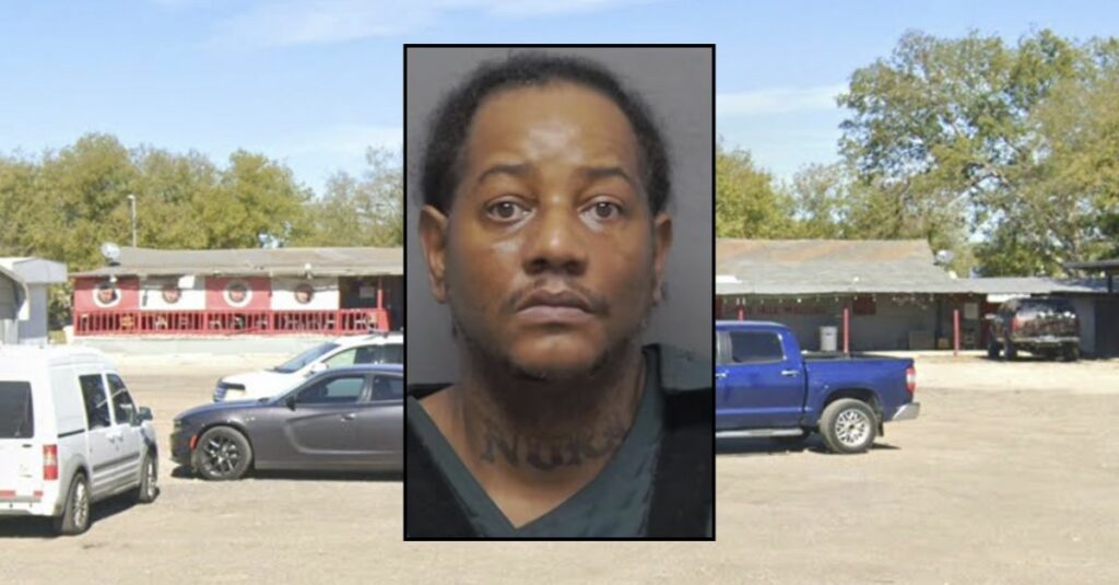 Man threatened bar owner who fired his girlfriend: Police