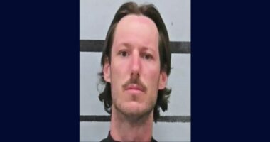 Man who thought wife was cheating threatens family, kids: DA