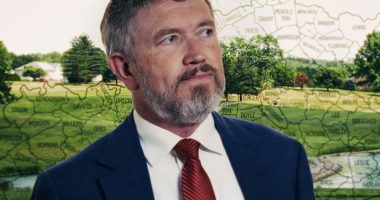 Massie Primary Challenge: Trump’s PAC Targets America First Champion for Opposing Debt and Unconstitutional Strikes