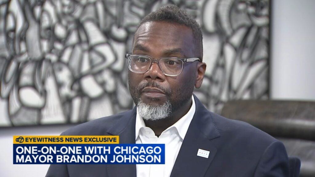 Mayor Brandon Johnson talks Chicago crime, budget deficit, CPS funding, sanctuary city lawsuit after New Life Covenant Church chat