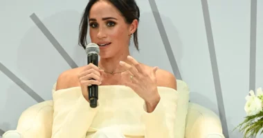 Meghan Markle's 11-Word Response When Asked About Writing Her Own Memoir Like Prince Harry Did