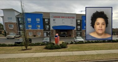 Mom arrested after daughter's body found at hotel: Cops