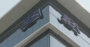More than 12,500 customers affected by power outages in Jacksonville area Wednesday