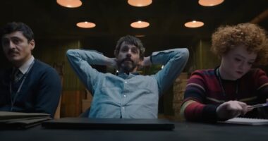 Netflix's Crime Thriller Series From The Queen's Gambit Creator Deserves Your Attention