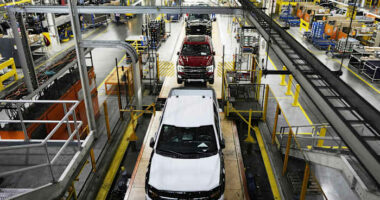 New tax break for auto loans could save some buyers thousands of dollars. But will it boost sales?