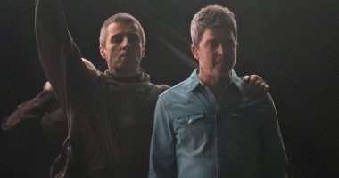 Oasis fans laud reunion tour's opening as 'greatest show of all time'
