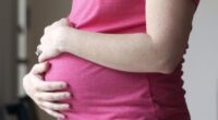 Panel urges FDA warning against antidepressants during pregnancy