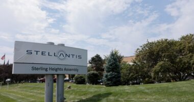 Police arrest armed employee after standoff at Stellantis plant