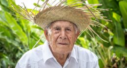 Puerto Rican centenarian is one of last WWII veterans — and he's telling his story