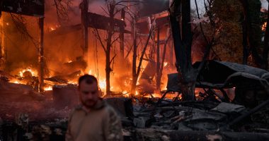 Russia launches largest aerial attack on Ukraine's capital as pessimism grows over a Trump ceasefire