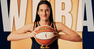 ESPN Analyst Calls Caitlin Clark a 'Villain' After ESPY Win for WNBA Best Player