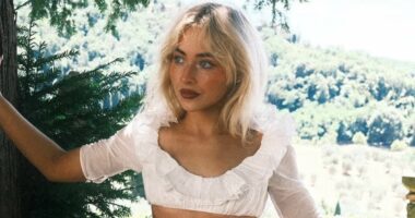 Sabrina Carpenter 'treats pals to £6.5k-a-night villa stay in Tuscany'