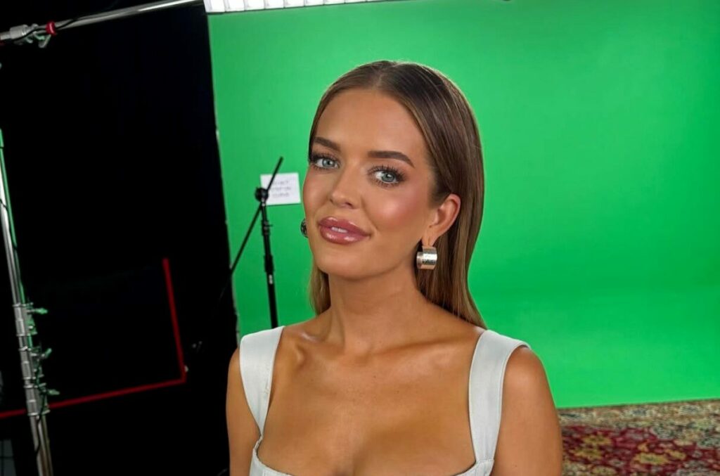 Salley Carson Shares Mysterious Photo of Herself Crying After Filming Southern Charm Season Finale
