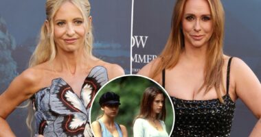Sarah Michelle Gellar addresses Jennifer Love Hewitt feud rumors after alleged snub at ‘IKWYDLS’ premiere