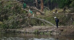 Search for Texas flood victims paused as heavy rains bring new threat of high waters