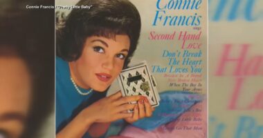 Singer Connie Francis, whose hits included 'Who's Sorry Now?' and 'Pretty Little Baby,' dies at 87