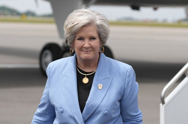 Sit-down With Susie: Trump's Chief of Staff Offers Her Rare Insights Into His Presidency